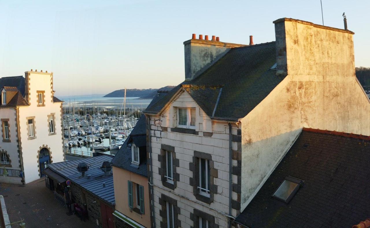 Escapade En Bord De Mer Avec Sauna Et Spa Prives บินิค ภายนอก รูปภาพ